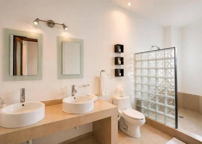 Villa Private Pool Villa, Walk To & 5th Ave Playa del Carmen